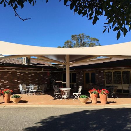 Quality Inn Carriage House Wagga Wagga Exterior photo