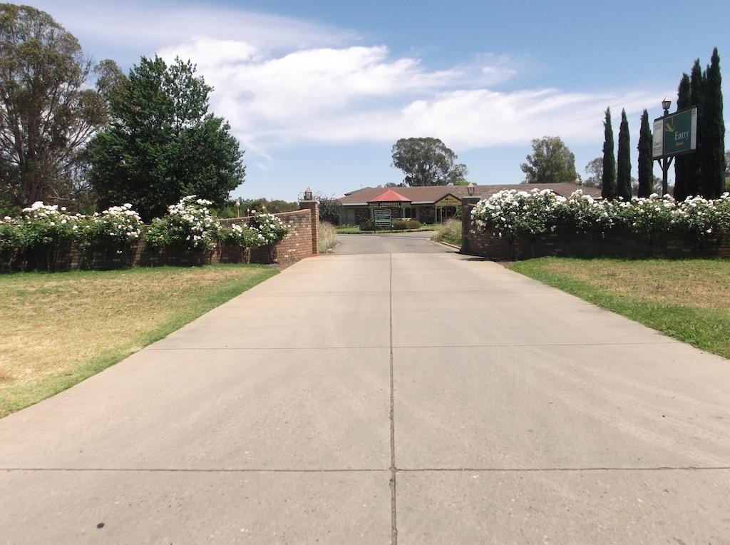 Quality Inn Carriage House Wagga Wagga Exterior photo