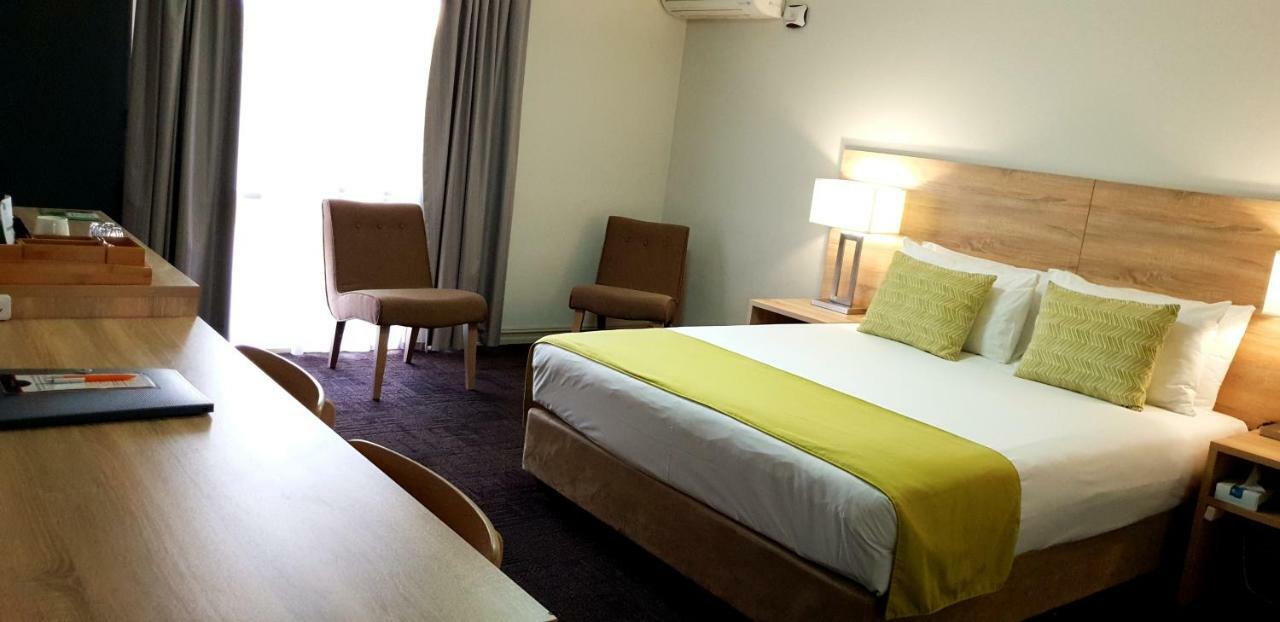 Quality Inn Carriage House Wagga Wagga Exterior photo