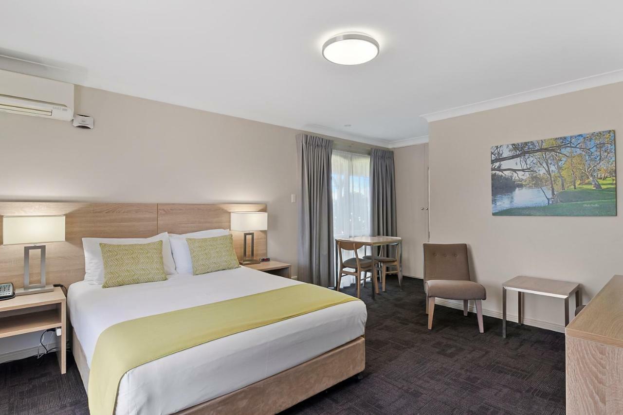 Quality Inn Carriage House Wagga Wagga Exterior photo